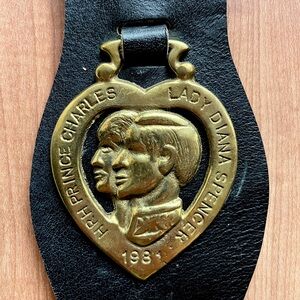 HRH Prince Charles & Lady Diana Spencer 1981 Horse Brass Memorabilia
